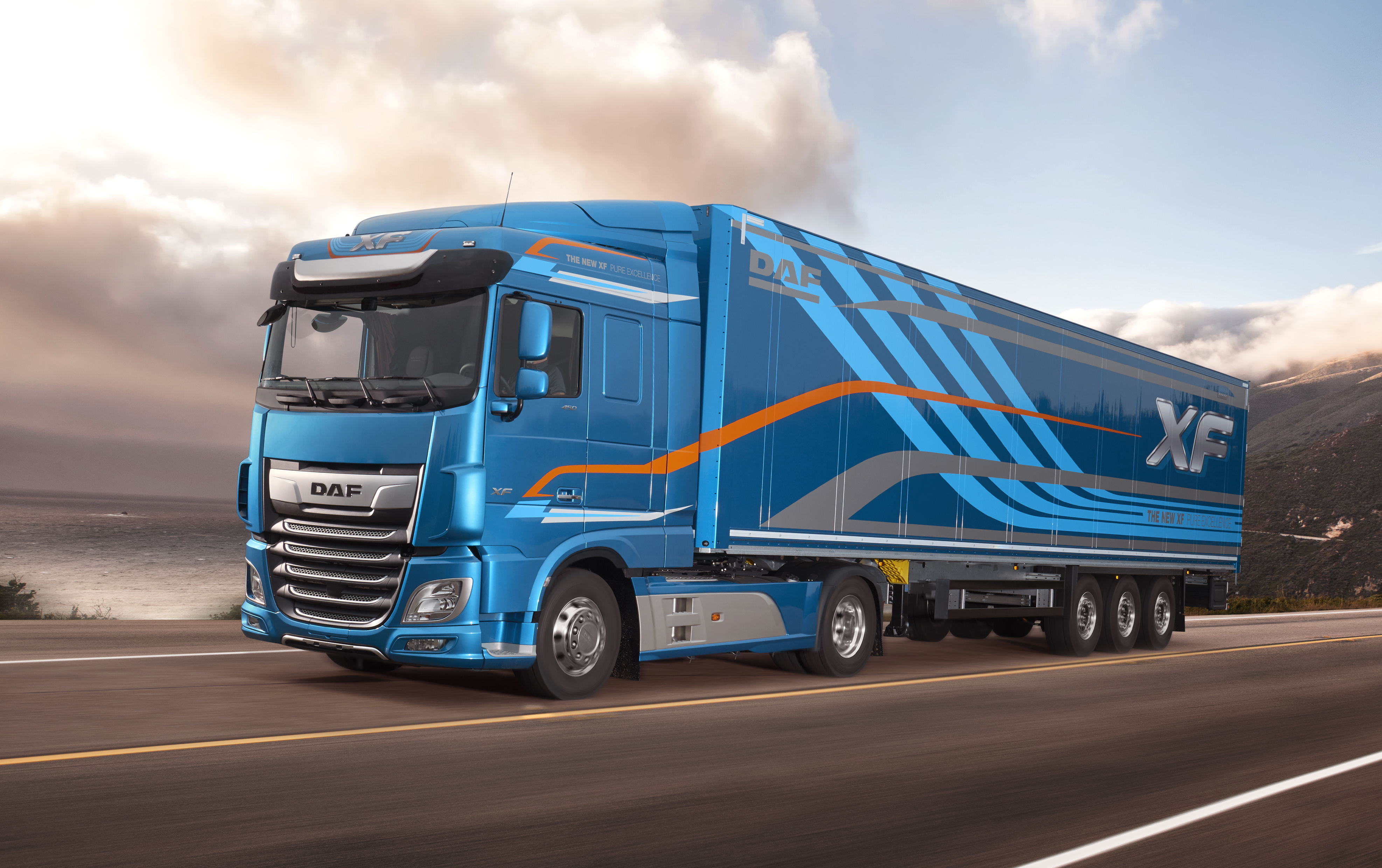 Новые грузовые автомобили. DAF XF 480 ft. DAF XF 2021. Даф 105 ХТ. DAF XF Euro 6 2017.